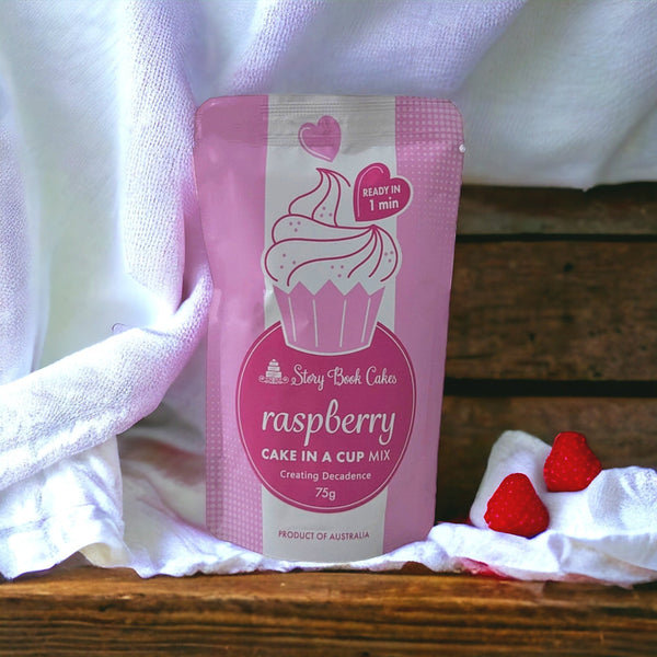 RASPBERRY CAKE IN A CUP 75G