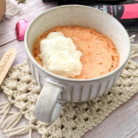 STRAWBERRY MUD CAKE IN A MUG 80G